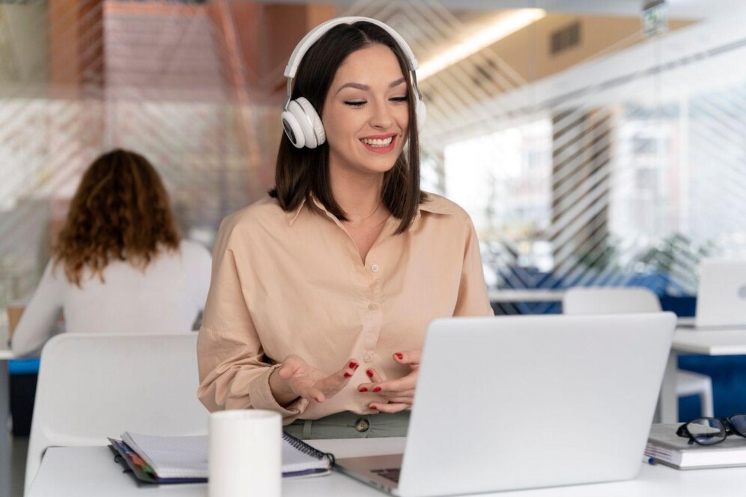 Cómo Revolucionar tu Flujo de Trabajo con ⁤un Asistente Virtual de IA